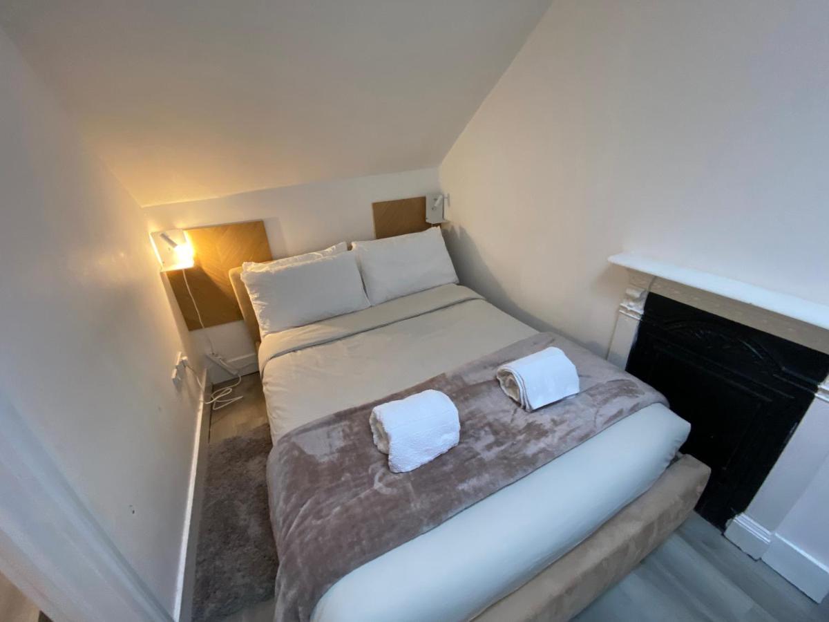 Appartamento Cosy Flat In Londra Esterno foto